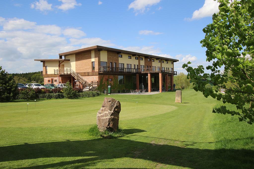 Hotel Areal Botanika à Unhošť Extérieur photo