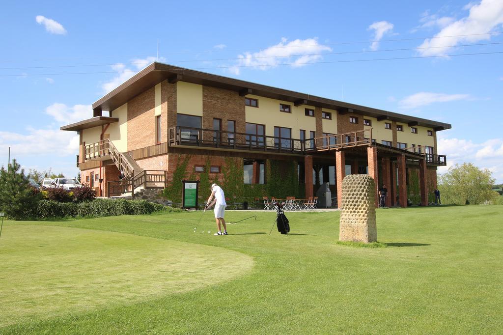 Hotel Areal Botanika à Unhošť Extérieur photo