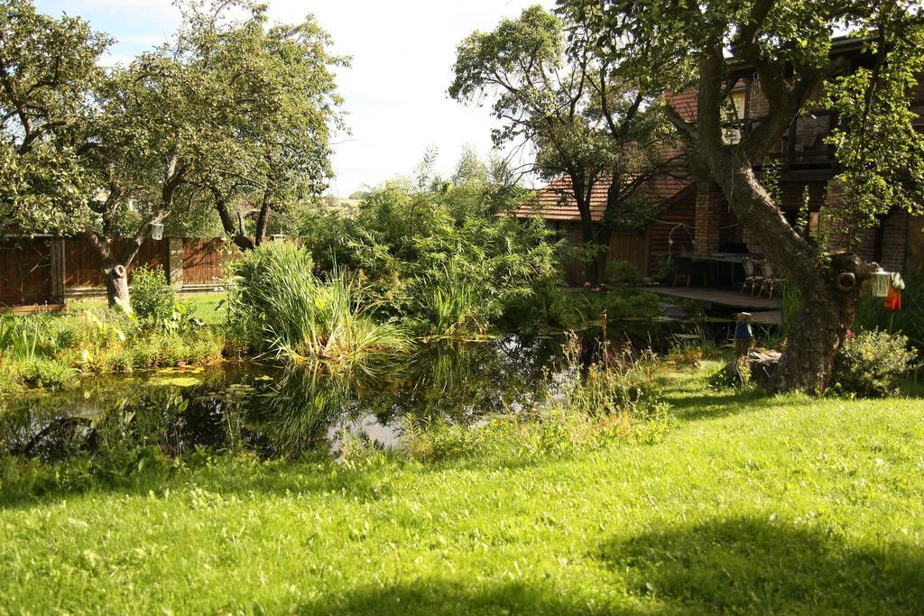 Hotel Areal Botanika à Unhošť Extérieur photo